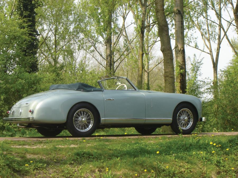  Alfa Romeo 6C 2500 SS Cabriolet 1947 года  (фото 32 из 40)